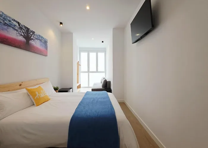 & Kitchen Zabalburu Pensión 3*