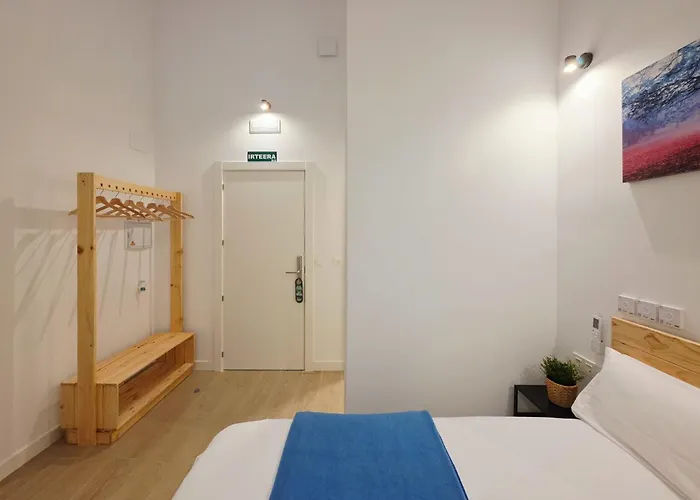 Guest house & Kitchen Zabalburu