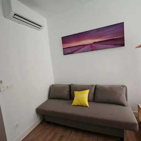 & Kitchen Zabalburu Πανσιόν Μπιλμπάο