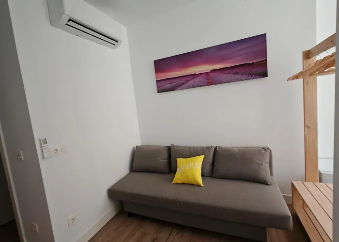 & Kitchen Zabalburu Πανσιόν Μπιλμπάο