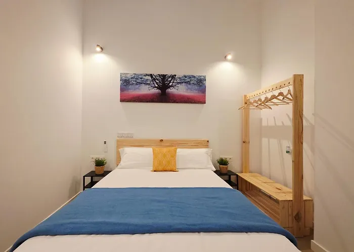 & Kitchen Zabalburu Gæstehus